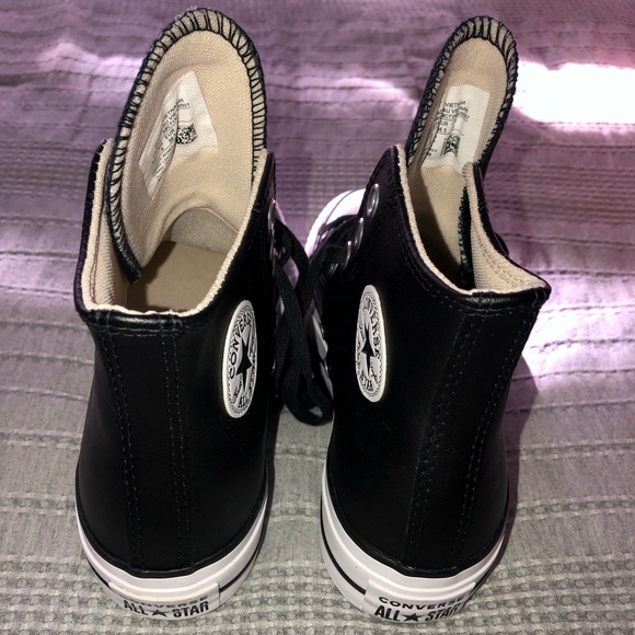 Converse - Picture 7 of 12